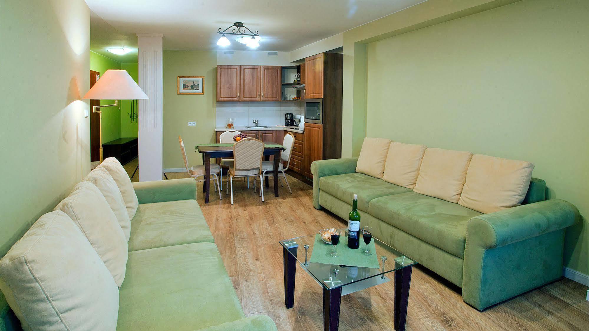 Apartamenty Centrum Villa Perla Jelenia Góra Exterior foto
